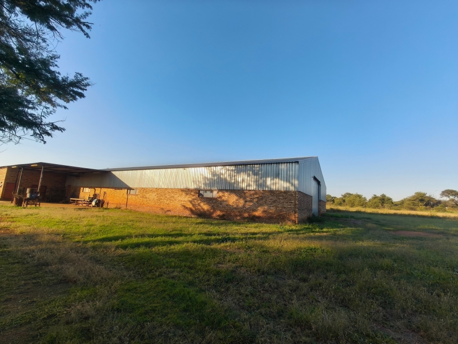 4 Bedroom Property for Sale in Rustenburg Rural North West